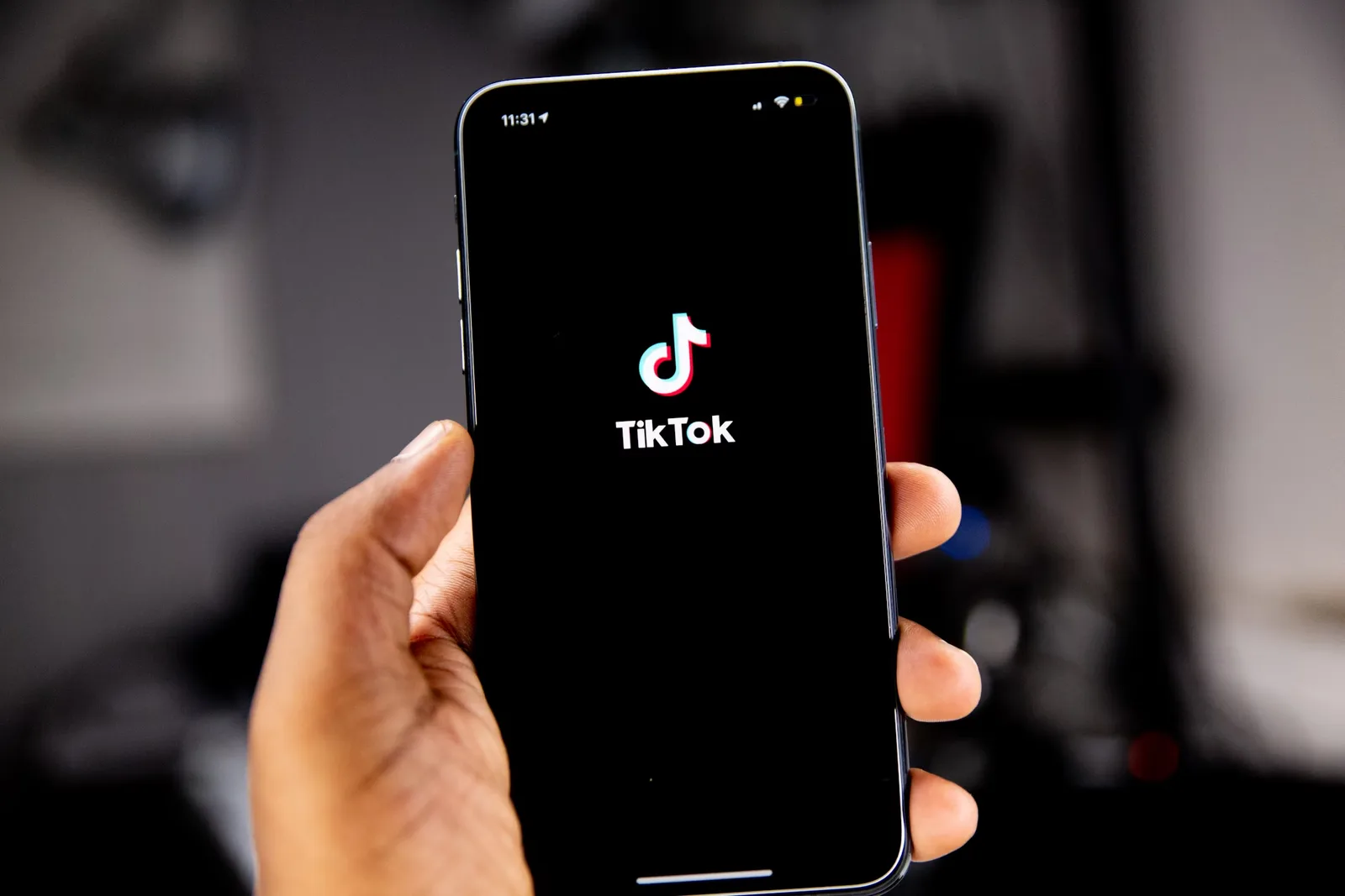 Use a Phone Clue to Check Whether a TikTok Account Belongs to the Right Person